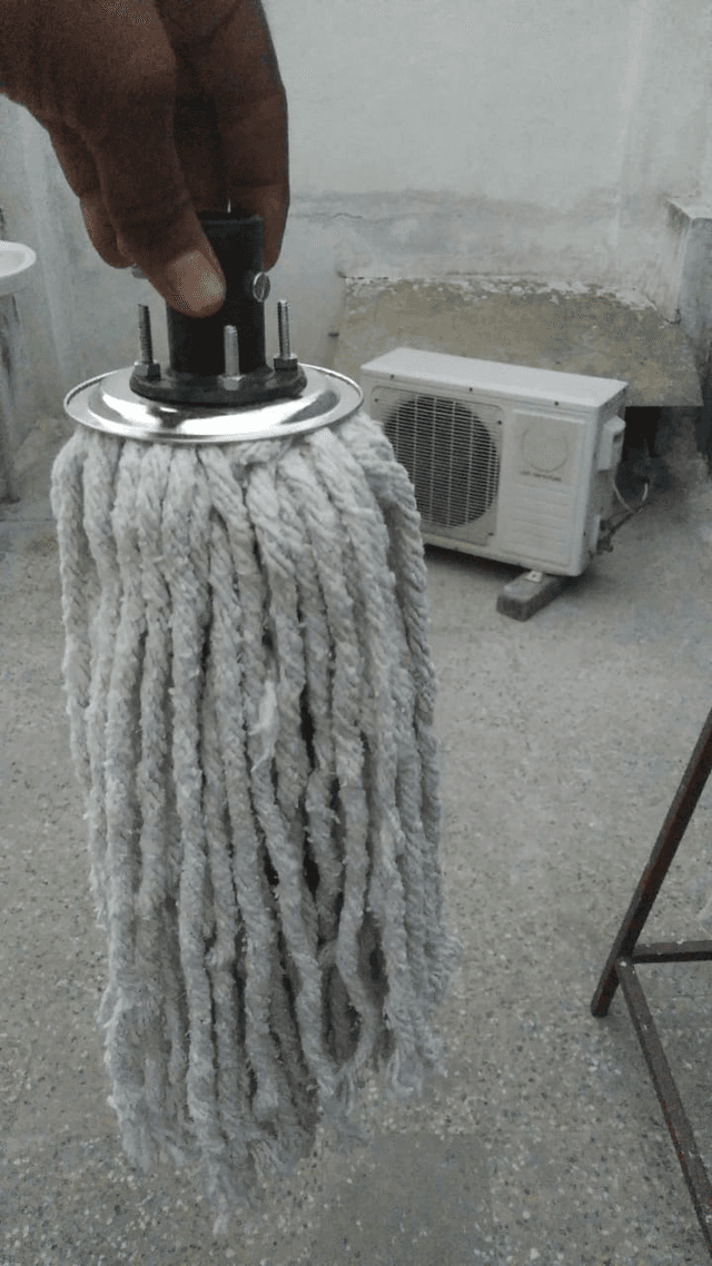 5 Nut mop
